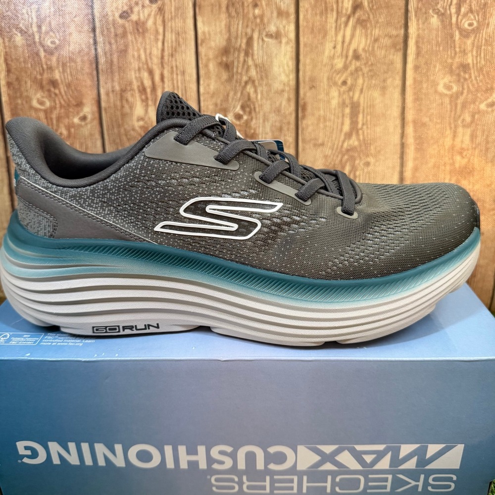 Skechers Max Cushioning Endeavour Sneaker Mens size 9.5 Charcoal Running Shoes